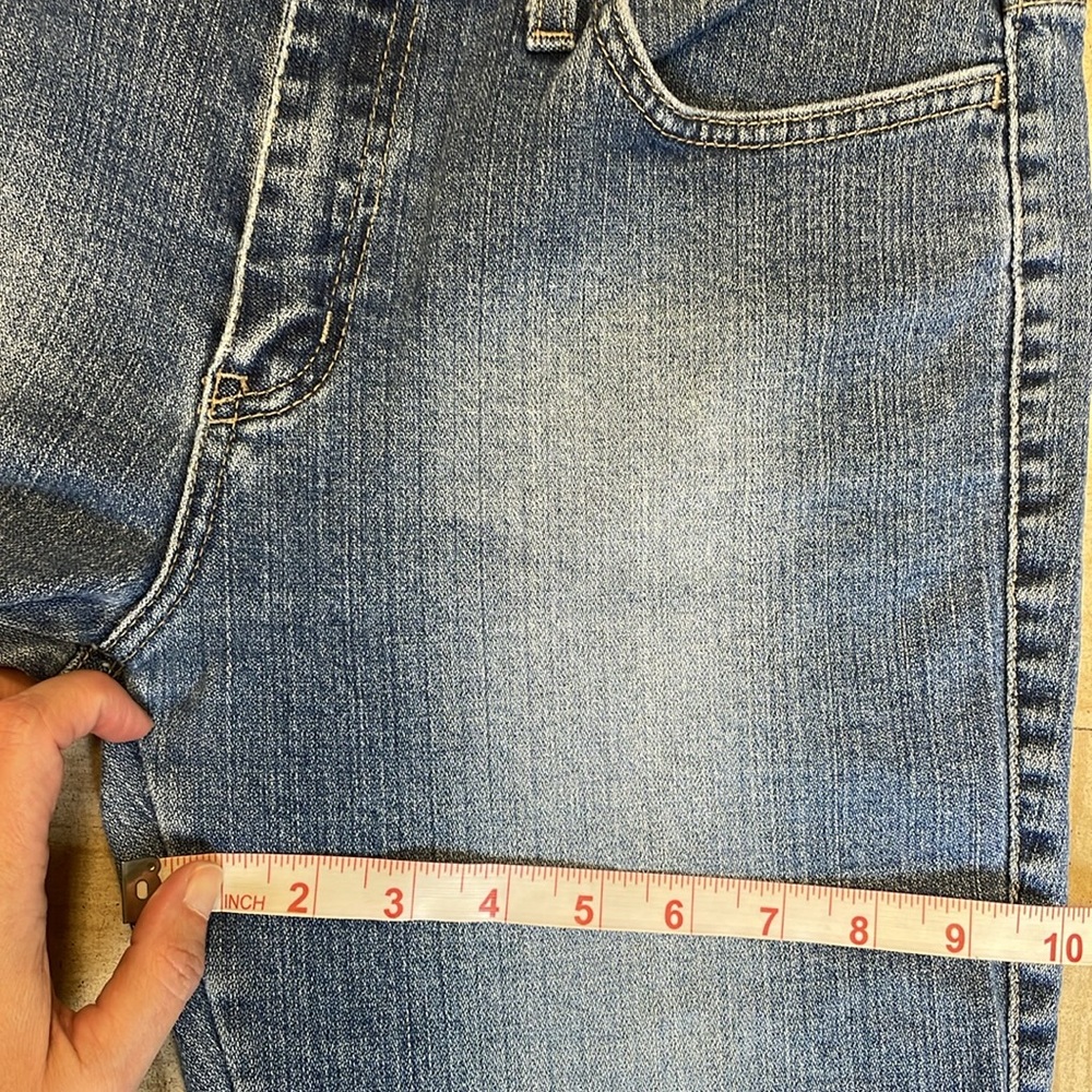 Classic Y2K Women's Low Rise Slim Flare Jeans 98% Cotton Denim 32 x 31 - Picture 12 of 16
